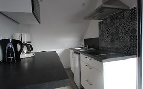Studio Est proche centre ville